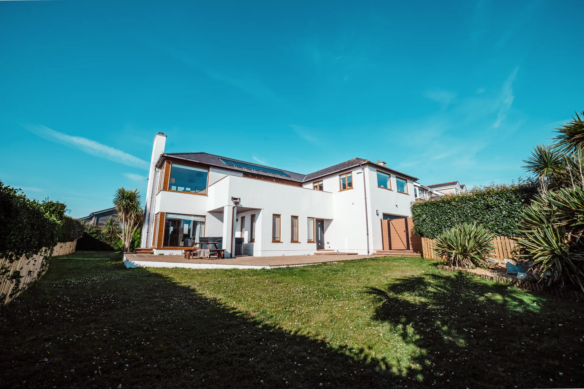 Sandy Lane (Swyn Llŷr) — interior architectural photography for Hafn property work, North Wales